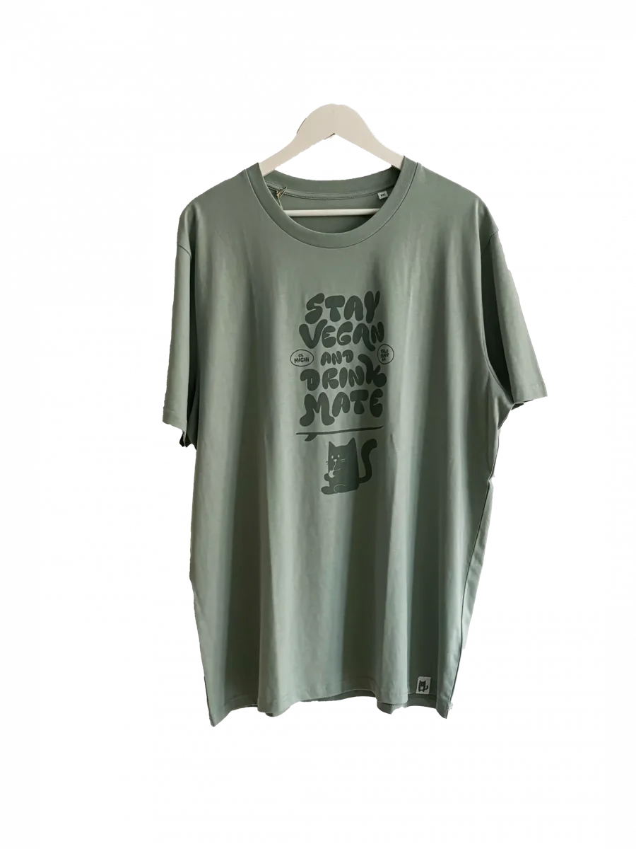 Camiseta Stay Vegan and Drink Mate verde, delante
